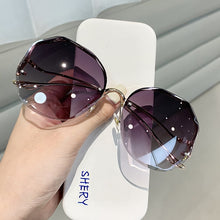 Load image into Gallery viewer, Fashion Sunglasses Women