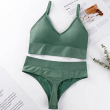 Load image into Gallery viewer, Wireless bralette underwear set